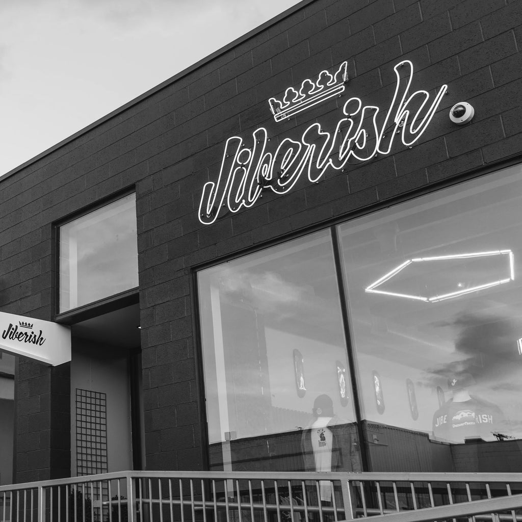 Flagship Boutique Closing