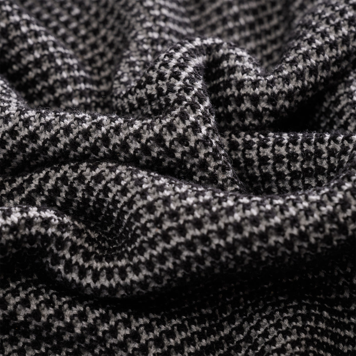 Two Toned Knit Crewneck Black/Grey