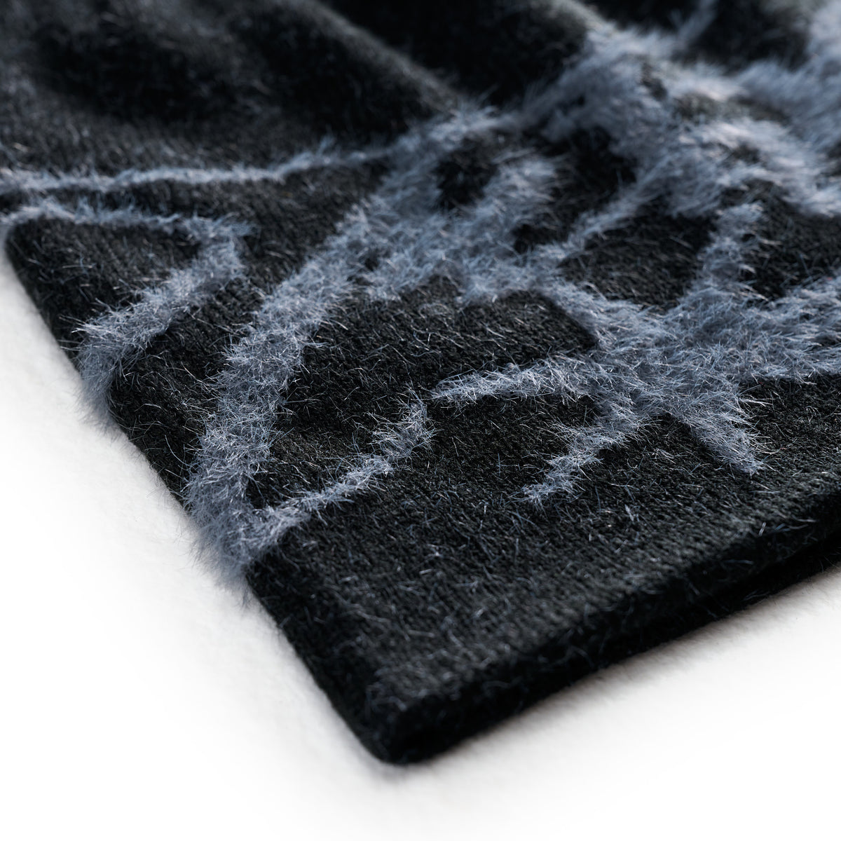 Matterhorn Skully Black