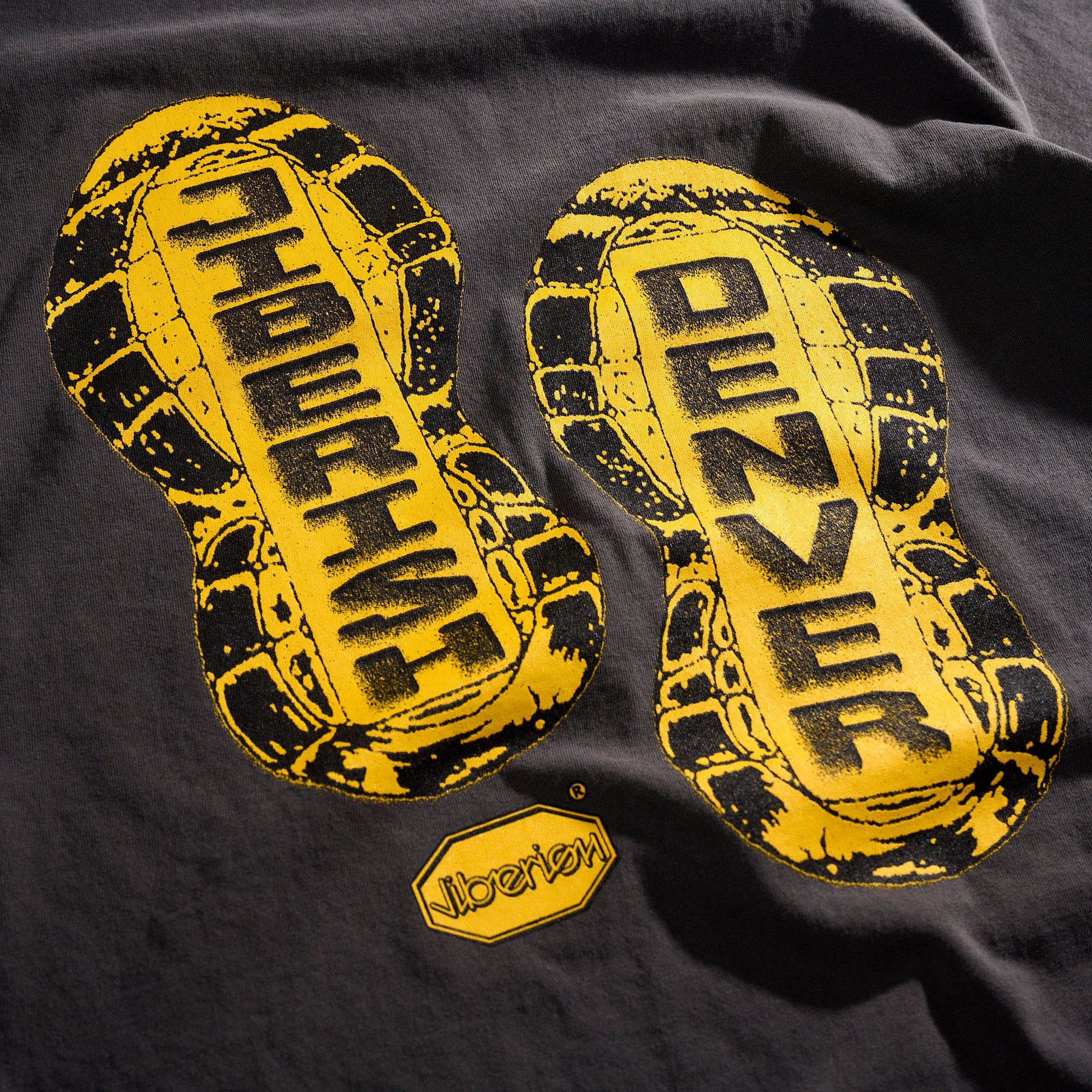 Trail Blaze Tee Vintage Black