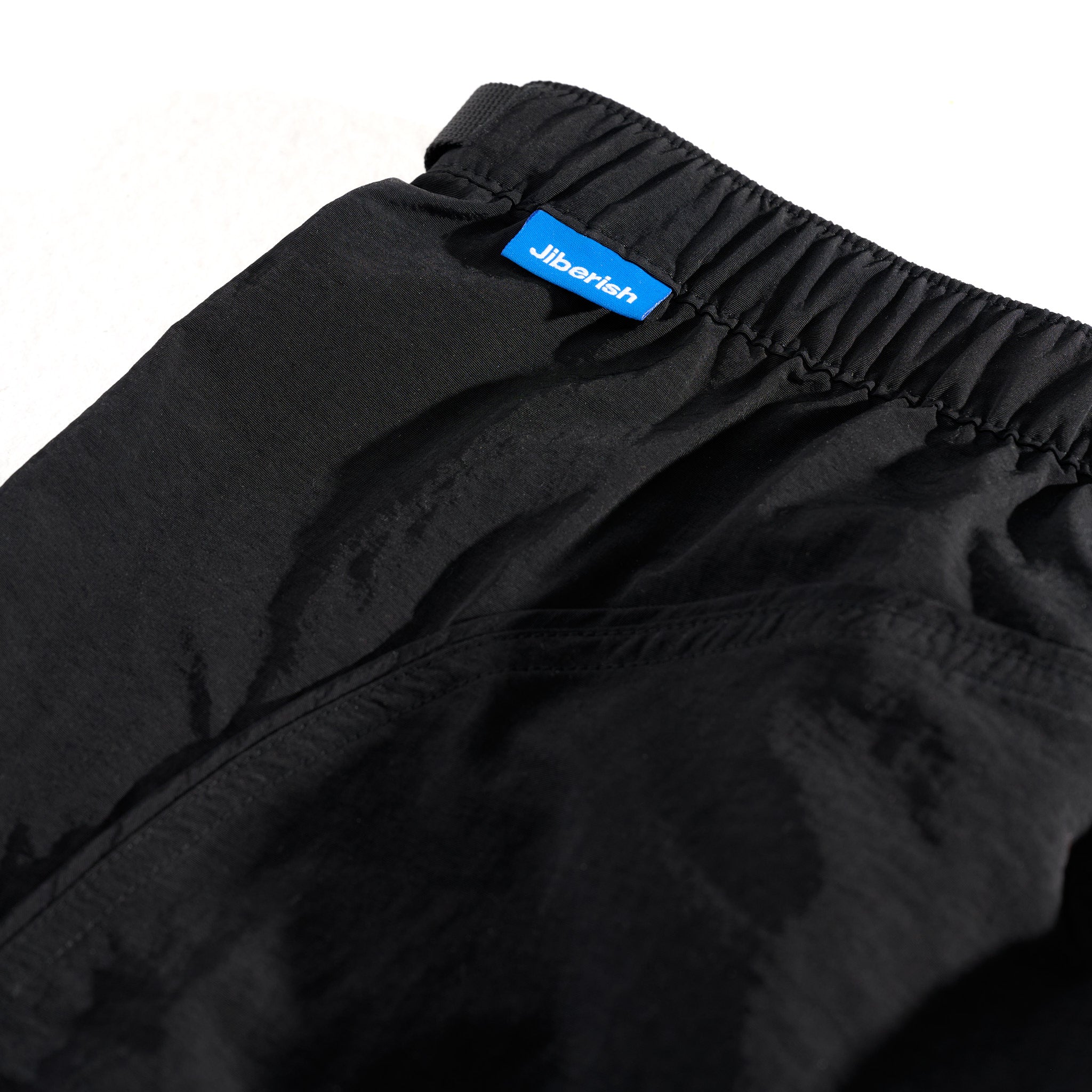 Creek Shorts Black