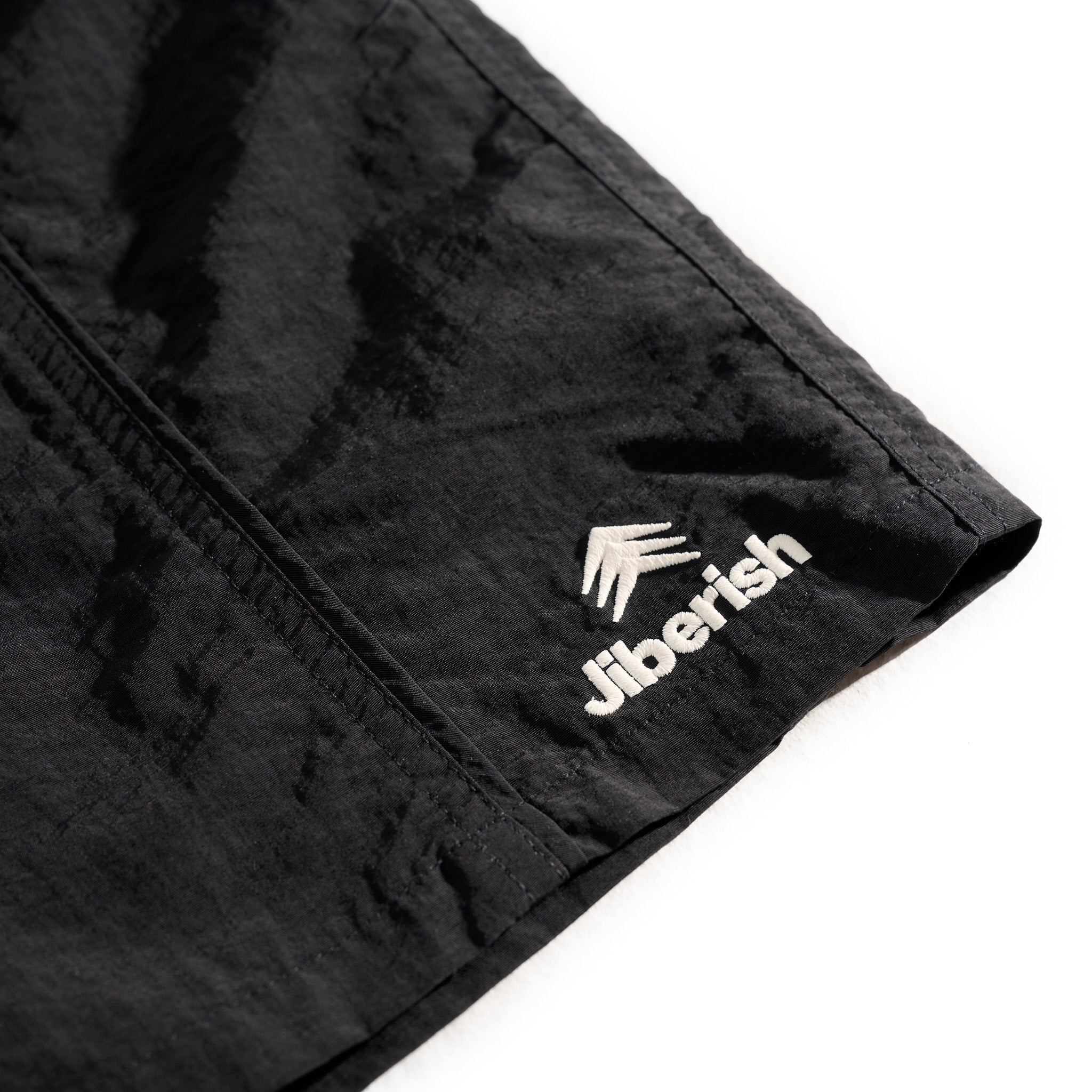 Creek Shorts Black